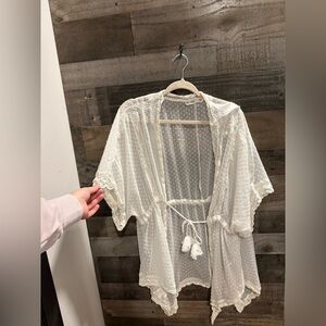 Abercrombie & Fitch | Polka Dot Front Tie Kimono/Bathing Suit Cover Up